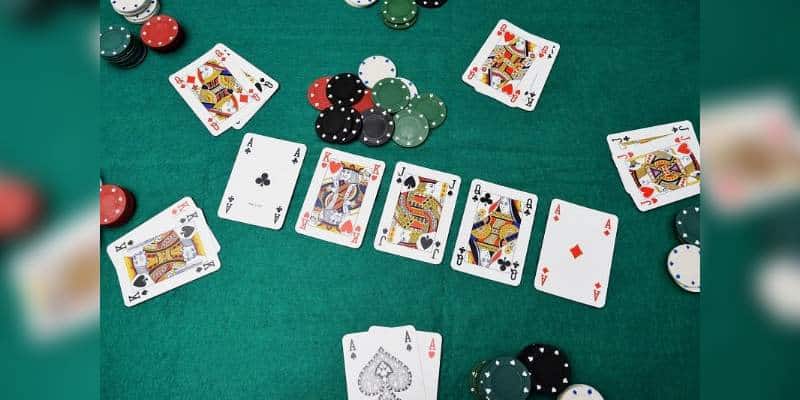 Sử dụng chiến thuật tight hiệu quả trong mẹo chơi poker i9bet